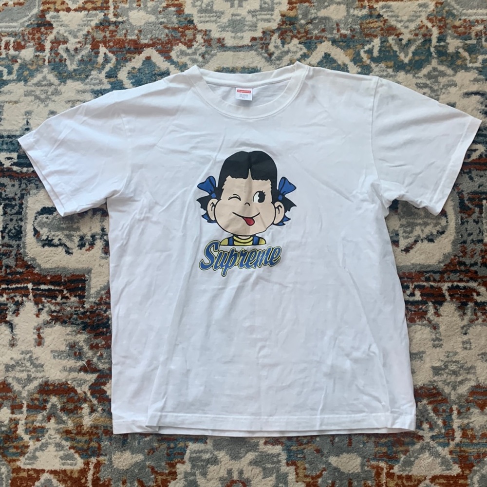 Supreme Girl Tshirt- XL